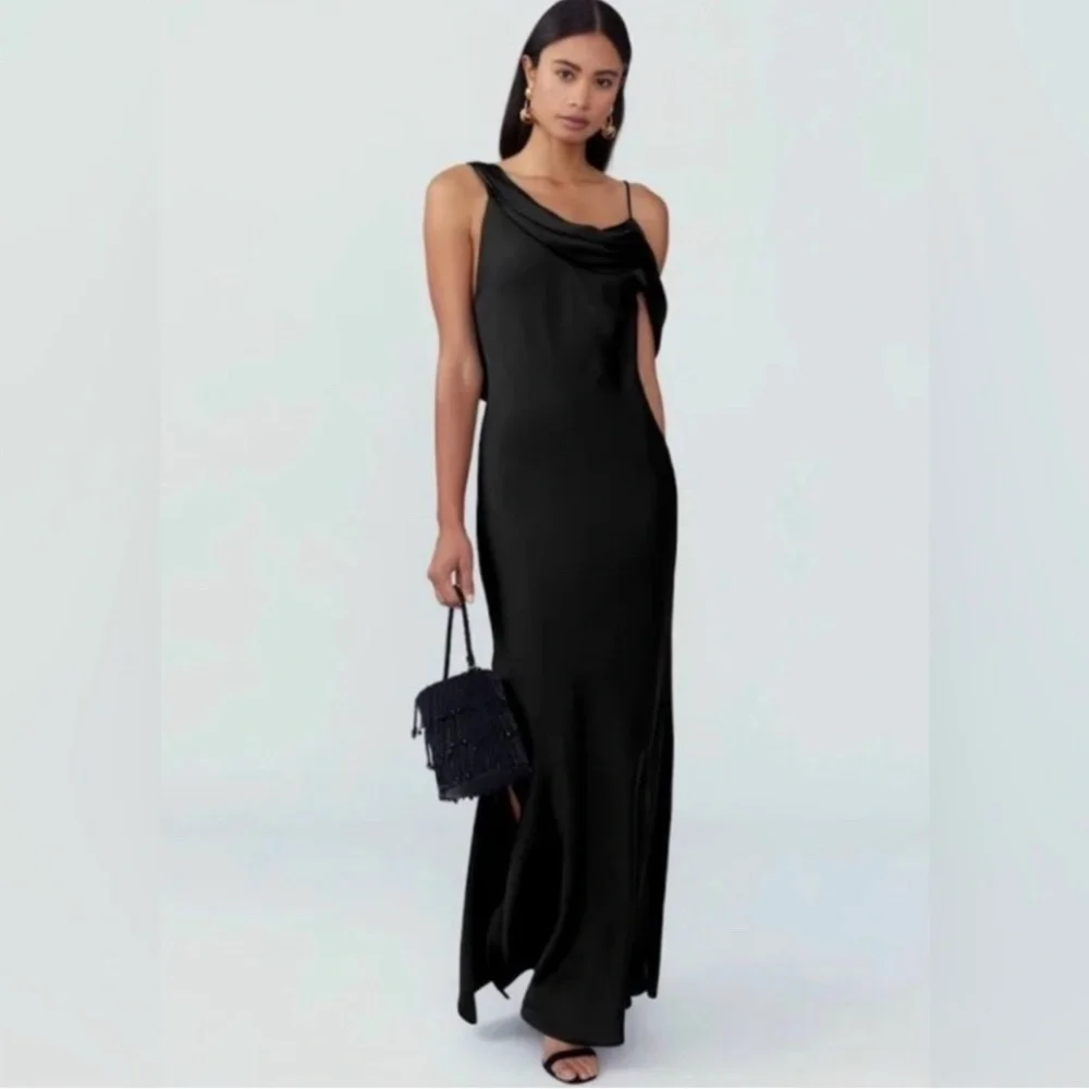 FAME and PARTNERS Francois Drape Gown - Picture 1 of 9